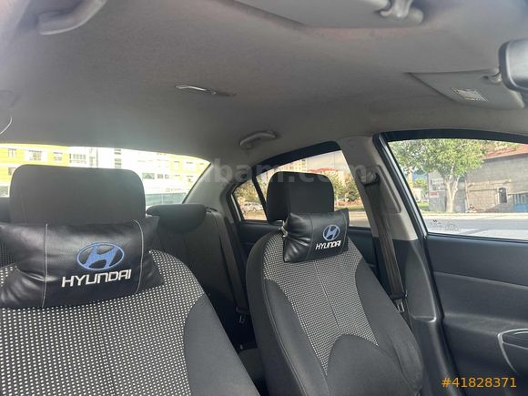 2010 model 143 binde 1,4 team abs modeli accent era karta 12 tk