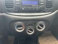 2010 model 143 binde 1,4 team abs modeli accent era karta 12 tk