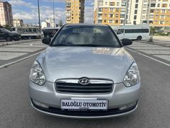 2010 model 143 binde 1,4 team abs modeli accent era karta 12 tk
