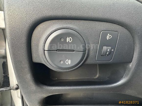 2010 model 143 binde 1,4 team abs modeli accent era karta 12 tk