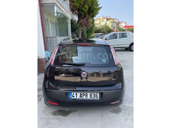 Sahibinden Fiat Punto EVO 1.4 Dynamic 2011 Model 