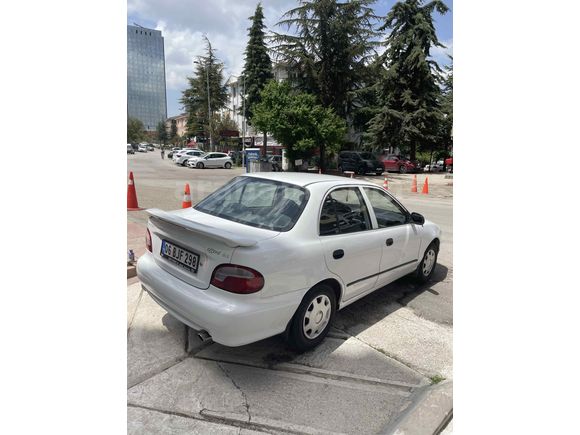Sahibinden Hyundai Accent 1.5 GLS 1998 Model 