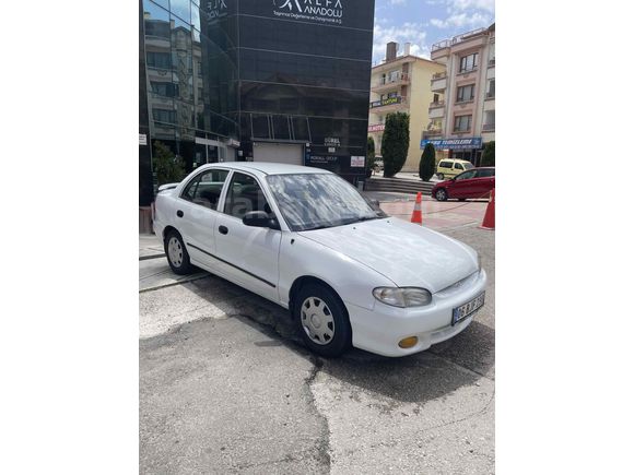 Sahibinden Hyundai Accent 1.5 GLS 1998 Model 