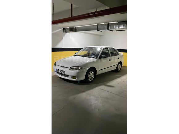 Sahibinden Hyundai Accent 1.5 GLS 1998 Model 