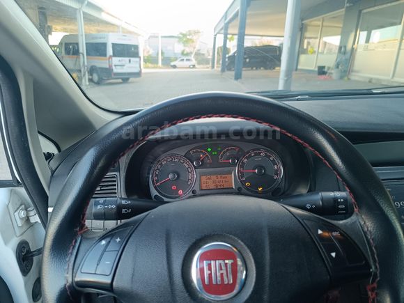 Galeriden Fiat Linea 1.3 Multijet Active Plus 2011 Model Mersin