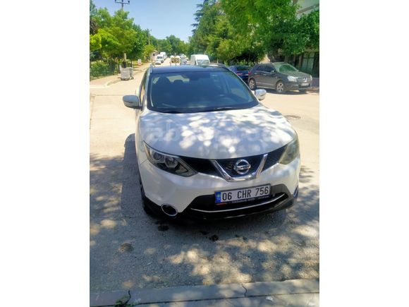 Sahibinden Nissan Qashqai 1.6 dCi Black Edition 2015 Model