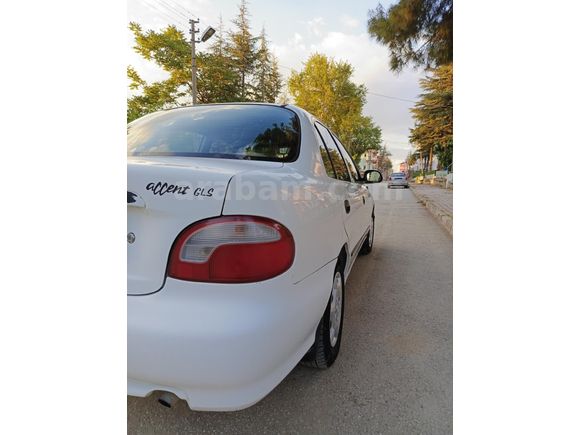 Sahibinden Hyundai Accent 1.5 GLS 1998 Model