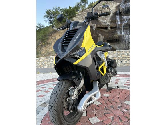 Sıfır ayarında  Dragster 200