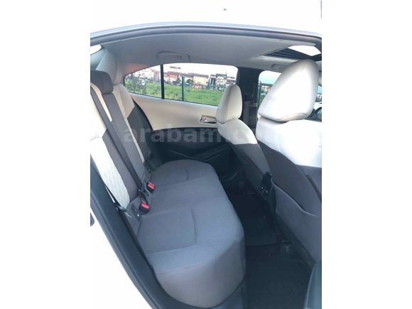 Sahibinden Toyota Corolla 1.5 Flame X-Pack 2022 Model 