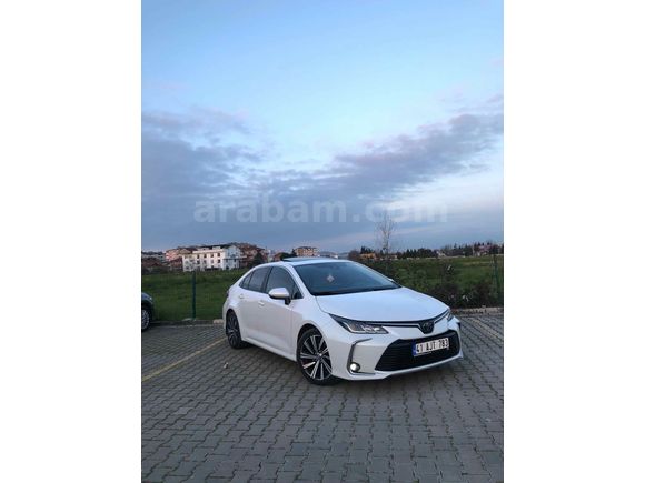 Sahibinden Toyota Corolla 1.5 Flame X-Pack 2022 Model 