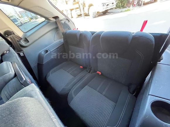 Sahibinden Ford C-Max 1.6 TDCi Titanium X 2011 Model