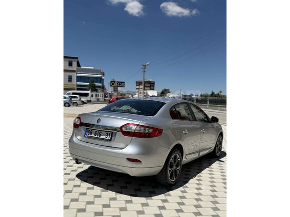 Sahibinden Renault Fluence 1.5 dCi Touch 2015 Model 