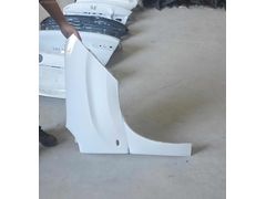 2019/2025 CİTROEN BERLİNGO BEYAZ SAĞ ÖN ÇAMURLUK ORJINAL