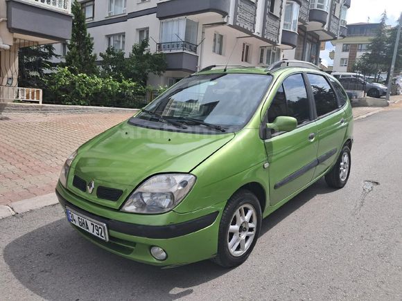 Sahibinden Renault Scenic 1.6 RXE 2001 Model
