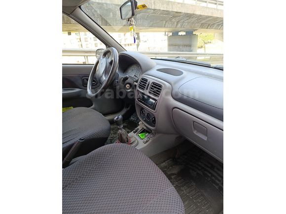 Sahibinden Renault Clio 1.4 RNA 2001 Model