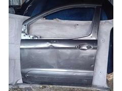 FORD COURİER GRİ SOL ÖN KAPI ORJINAL