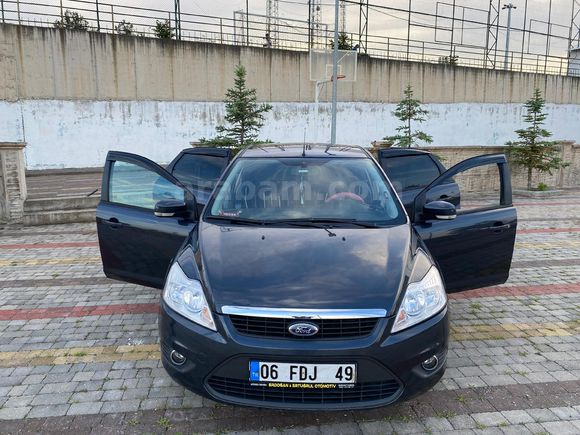 Sahibinden Ford Focus 1.6 Comfort 2011 Model