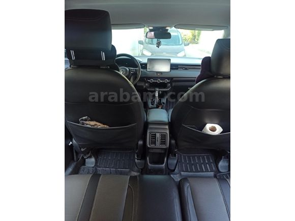 Sahibinden Honda HR-V 1.5 e-HEV Elegance 2024 Model