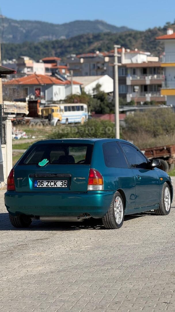 Sahibinden Mazda 323 1.5 Practica 1997 Model 3