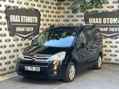 ORAS'DAN 2011 MODEL CİTROEN BERLİNGO 1.6 HDİ İLK ELDEN BOYASIZZ