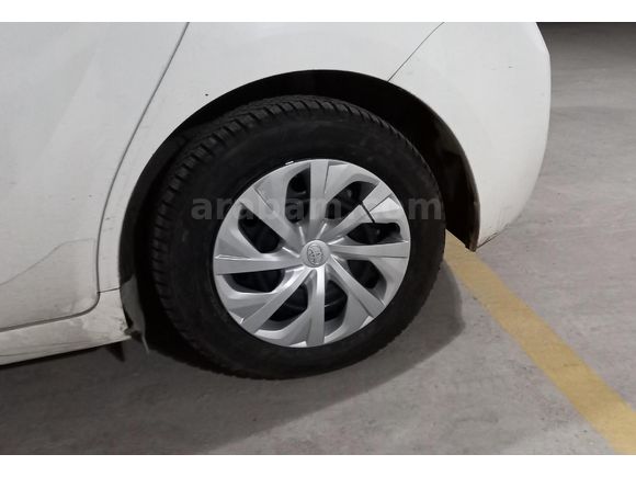 117binde Tertemiz Toyota Verso