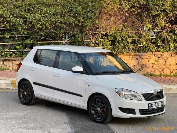 2011 MODEL 1.6 TDİ TEMİZ BAKIMLI FABİA