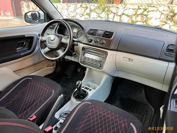 2011 MODEL 1.6 TDİ TEMİZ BAKIMLI FABİA