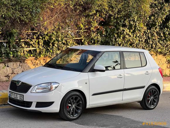 2011 MODEL 1.6 TDİ TEMİZ BAKIMLI FABİA