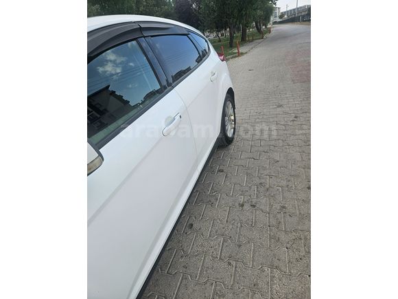 Sahibinden Ford Focus 1.6 Ti-VCT Trend X 2014 Model 