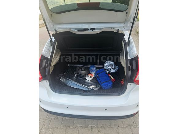 Sahibinden Ford Focus 1.6 Ti-VCT Trend X 2014 Model 