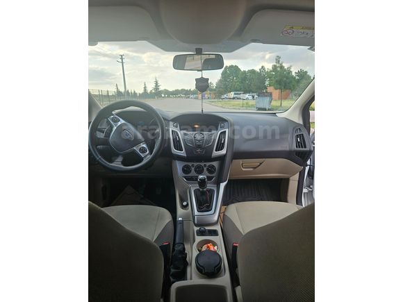 Sahibinden Ford Focus 1.6 Ti-VCT Trend X 2014 Model 