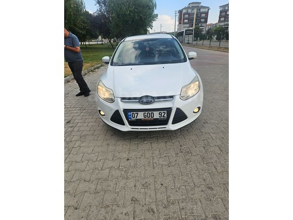 Sahibinden Ford Focus 1.6 Ti-VCT Trend X 2014 Model 