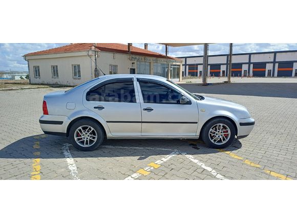 Sahibinden Volkswagen Bora Temiz aile aracı