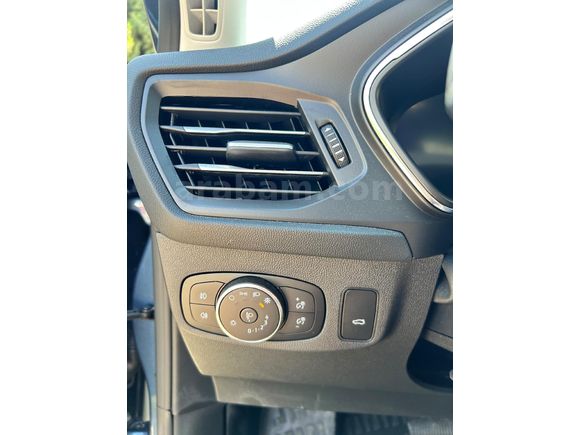 Sahibinden Ford Focus 1.5 EcoBlue Titanium X 2024 Model