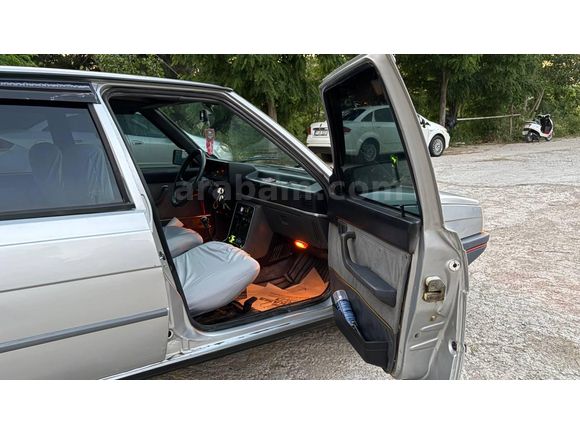 Sahibinden Renault R 9 1.4 Broadway GTE 1991 Model