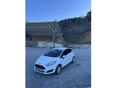 Sahibinden Ford Fiesta 1.5 TDCi Trend 2013 Model  Düşüm km Beyaz
