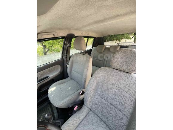Sahibinden Renault Clio 1.2 Authentique 2006 Model Ankara