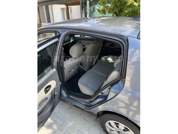 Sahibinden Renault Clio 1.2 Authentique 2006 Model Ankara