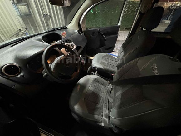 Sahibinden Renault Kangoo Multix 1.5 dCi Authentique 2012 Model 