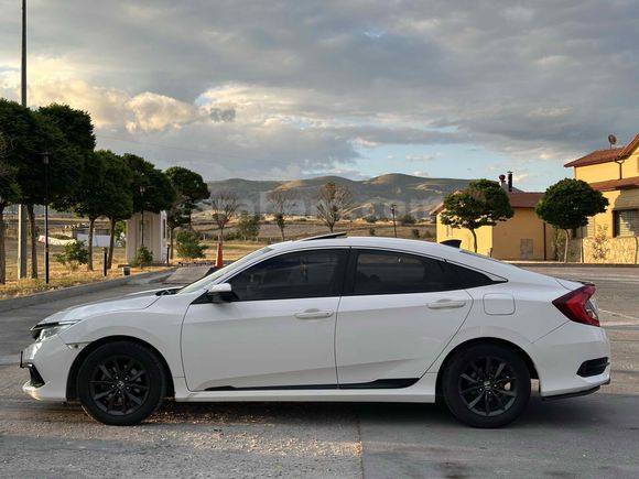 Sahibinden Honda Civic 1.6i VTEC Eco Elegance 2020 Model 