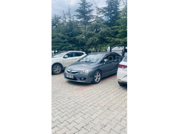 Sahibinden Honda Civic 1.6i VTEC Premium 2010 Model
