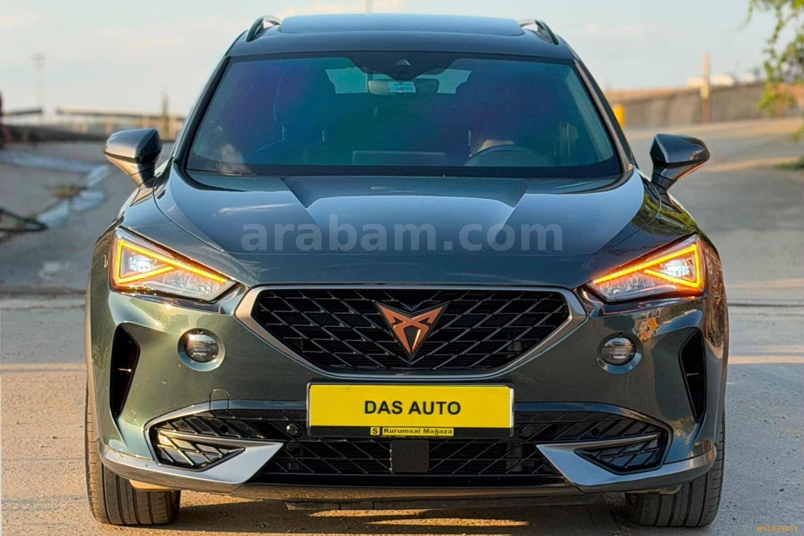 Galeriden Cupra Formentor 1.5 TSI 2022 Model Batman 107.000 km Yeşil 1