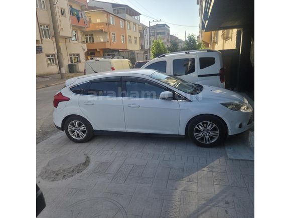 Sahibinden Ford Focus 1.6 Ti-VCT Style Plus 2013 Model