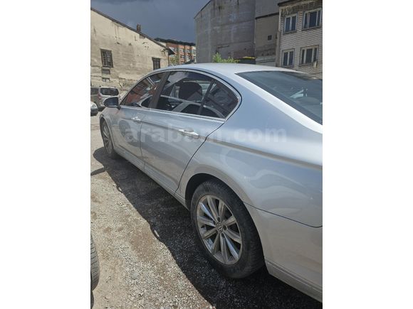 temiz bakımlı passat