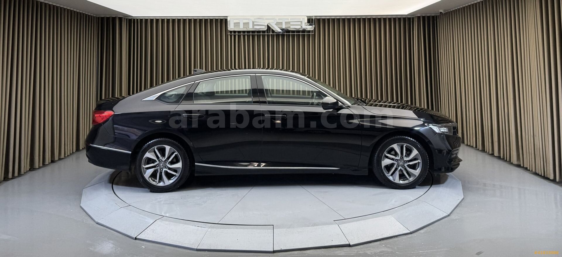 Galeriden Honda Accord 1.5 VTEC Executive 2023 Model İzmir 104.670 km Siyah 5