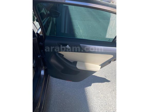 Sahibinden Volkswagen Jetta 1.2 TSi Highline 2012 Model