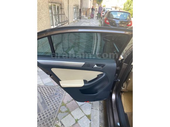 Sahibinden Volkswagen Jetta 1.2 TSi Highline 2012 Model