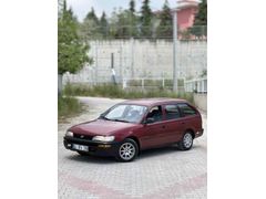 Sahibinden Toyota Corolla 1.3 XLi  94 Değişensiz Ağır bakımlar Yeni Muayene Sıfır