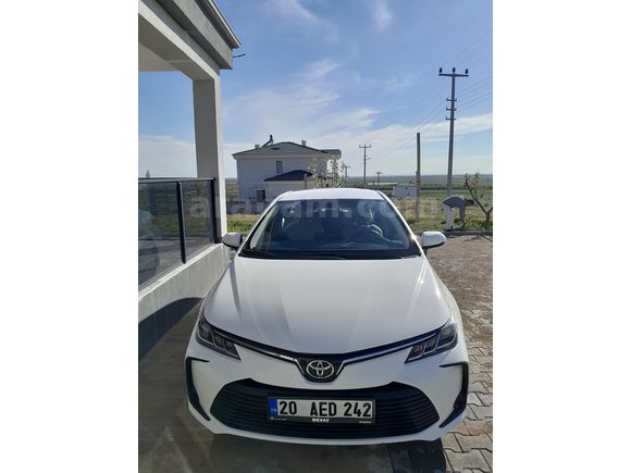 Memurdan temiz Toyota Corolla 1.6 Vision 2020 Model 