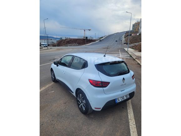 Öğretmenden Bakımlı Renault Clio 0.9 TCe Joy 2019 Model